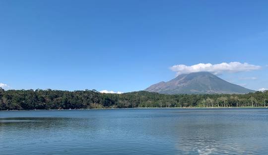 Liburan ke Ranu Klakah: Tiket, Spot Menarik dan Harganya