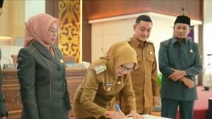 Sidang Paripurna, Bupati Lumajang Lapor Hadap Menteri Percepat Pembangunan Infrastruktur