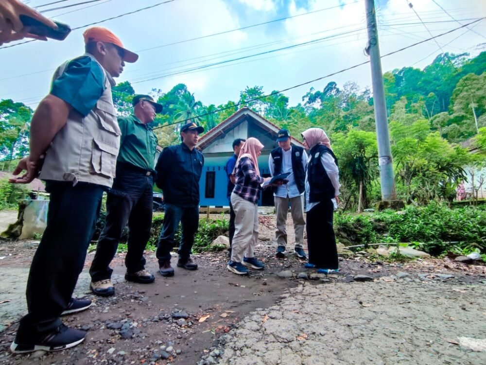 Pemkab Lumajang Bakal Perbaiki Jalan Evakuasi di Sumberwuluh Candipuro