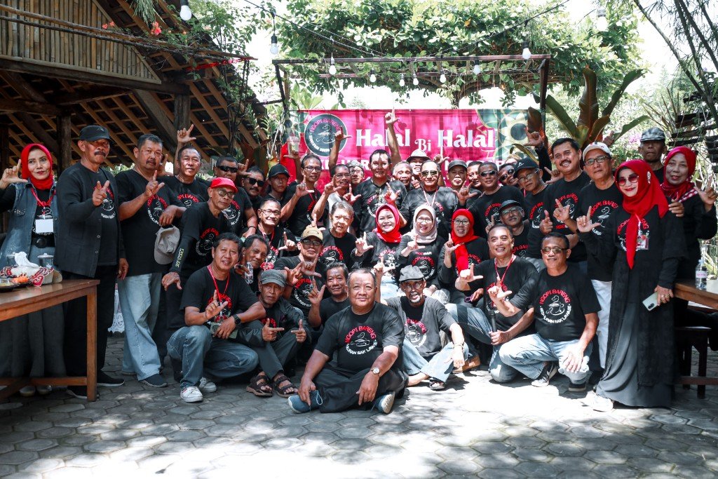 Hangat dan Haru! Bunda Indah Hadiri Halalbihalal Komunitas Ngobar, Persaudaraan Tanpa Batas