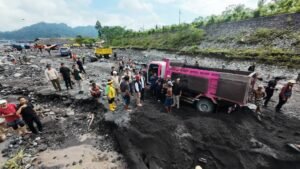 Perbaikan Darurat Tanggul Sungai Bondeli di Lumajang Dimulai