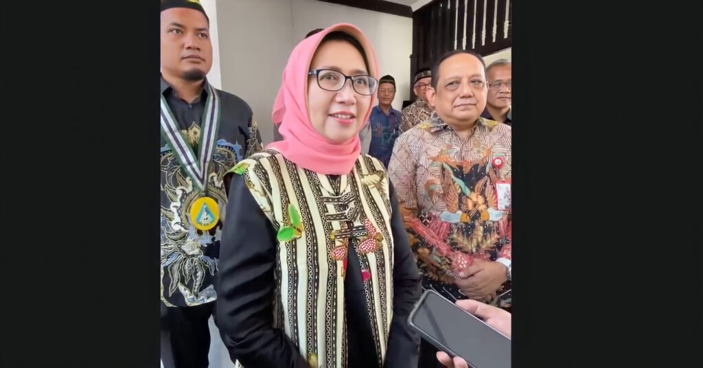 Bupati Tanggapi Penghadangan Polisi di Tambang Pasir Lumajang: Aparat Kita Sudah Melakukan Hal yang Benar Lah