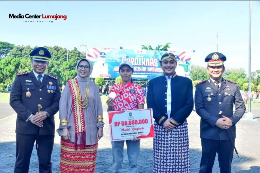 Milatul Khaqimah Harumkan Nama Lumajang, Bupati Kasih Bonus Rp50 Juta di Hardiknas