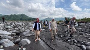 Pembangunan Bronjong di Tanggul Sungai Bondeli Lumajang Ditarget Selesai Tiga Bulan