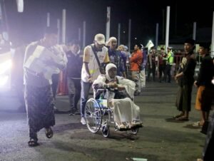 375 Jemaah Kloter 37 Tiba di Lumajang, Satu Wafat di Tanah Suci