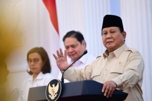 Prabowo Bagikan Bantuan Beras 20 Kg untuk 18,3 Juta Keluarga Mulai Akhir Juni 2025