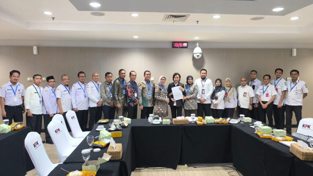 Eksekutif-Legislatif Lumajang Audiensi dengan KPK, Ada Apa?