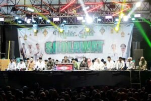 Bupati Lumajang Ajak Warga Nguter Seimbangkan Kemajuan Desa dengan Spiritualitas
