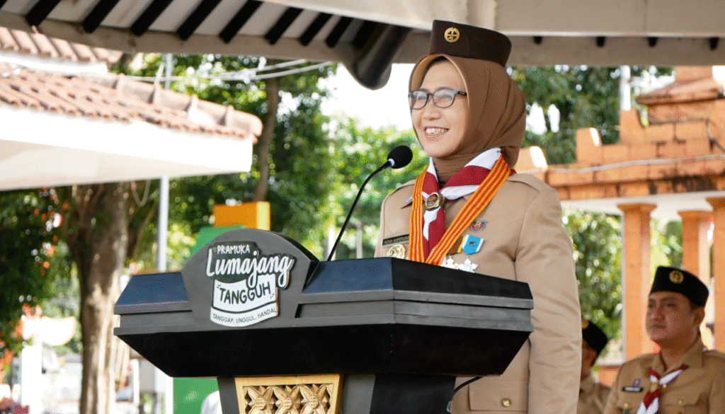 Bupati Lumajang Wajibkan Seluruh Siswa Jadi Anggota Pramuka