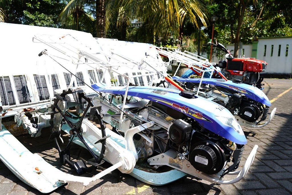 Poktan Melati Desa Jarit Maksimalkan Mesin Pertanian Modern untuk Tingkatkan Produktivitas