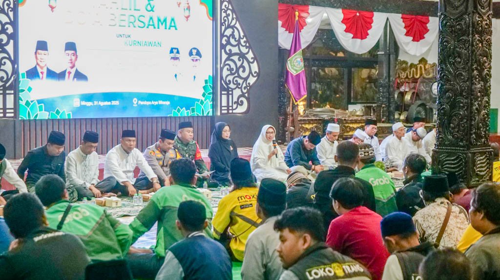 Tahlil Ratusan Warga Lumajang untuk Affan Kurniawan, Bupati Indah Ajak Jaga Persatuan