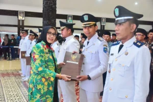 Bupati Lumajang Ingatkan Pejabat untuk Rendah Hati: "Tundukkan Pandanganmu!"