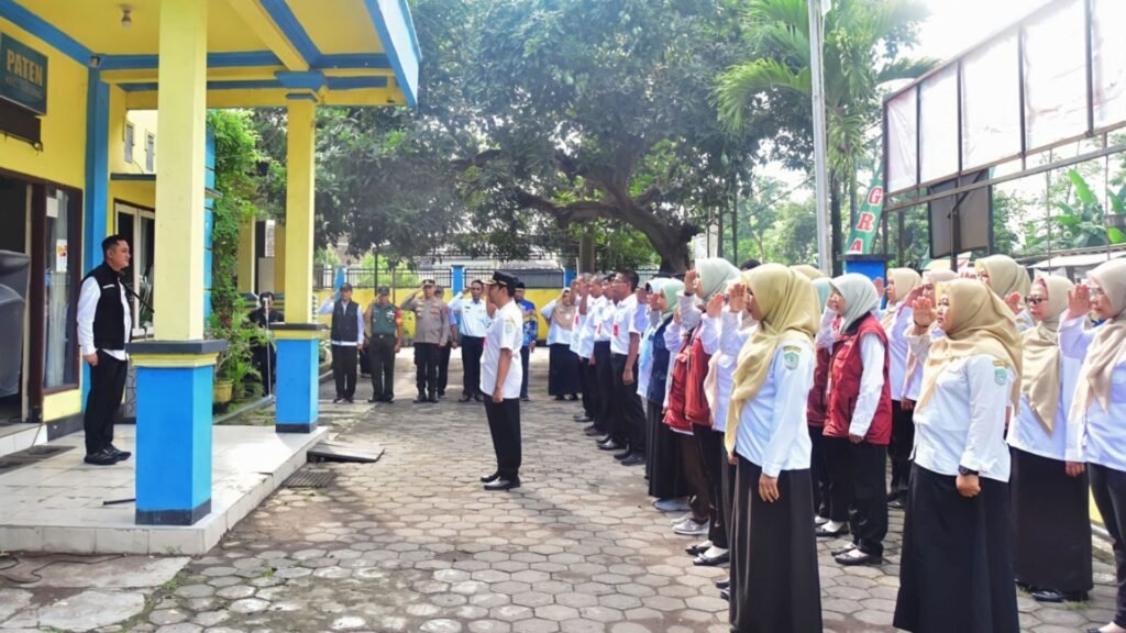 Wabup Minta Camat Jangan Jadi 'Pengendali Meja', Turun ke Bawah!