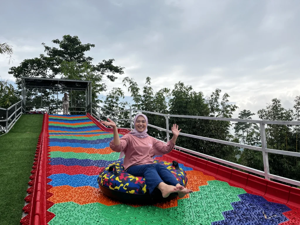 Hore! Wahana Baru Rainbow Slide Segera Dibuka di Buper Glagah Arum