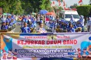 Ratusan Pelajar Meriahkan Parade Drumband Harjalu 770