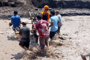 Respons Cepat Selamatkan 512 Warga Saat Banjir Lahar Dingin Terjang Sumberlangsep
