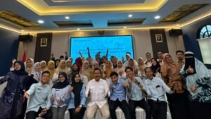 SMK Choiriyah Terima Insentif PIC MBG dari SPPG Rogotrunan