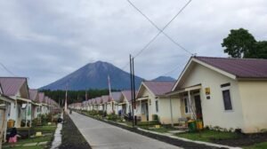 84 KK di Supiturang Terima Dana Tunggu Hunian Tahap Kedua Pascakerusakan Erupsi Semeru