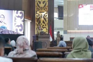 DPRD Lumajang Serahkan Rekomendasi LKPJ 2025, Jadi Dasar Perbaikan Kebijakan Daerah