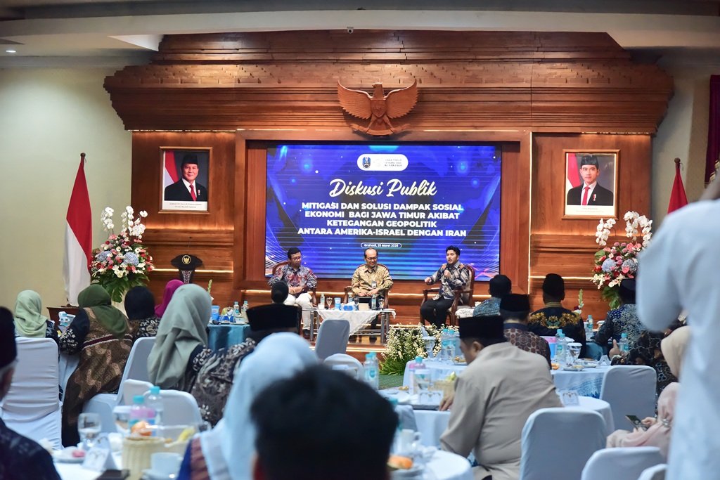 Hadapi Dampak Geopolitik Global, Bupati Lumajang Tekankan Stabilitas Kebutuhan Pokok dan Ekonomi Lokal