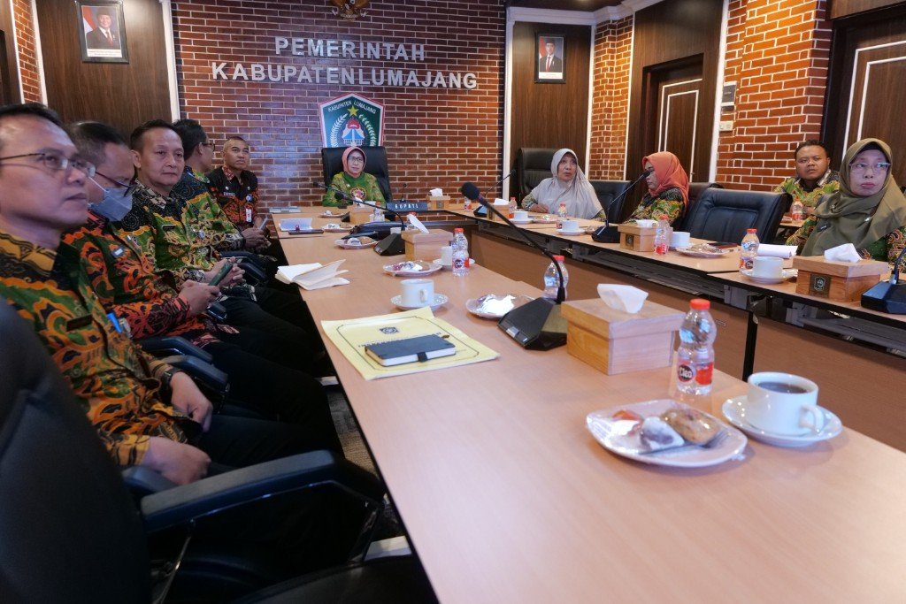 Audit LKPD 2025 Dimulai, Bupati Lumajang Tekan OPD Proaktif dan Transparan Terhadap BPK