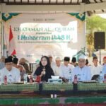 Hadiri Khataman Al-Qur’an Santri di Alun-Alun, Bupati Lumajang Ajak Warga Muhasabah di Tahun Baru Islam