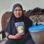 Sulap Pare Pahit Jadi Keripik Gurih, Ibu Rumah Tangga di Senduro Lumajang Sukses Tembus Pasar UMKM