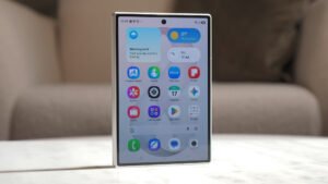 Samsung Z Fold 8: Era Baru HP Lipat Tipis, Ringan, dan Makin Pintar