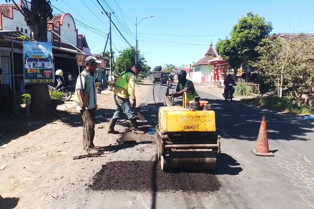 Pemkab Lumajang Genjot Perbaikan Jalan, Ada 42 Jalan Rusak Dikerjakan Sepanjang Juni