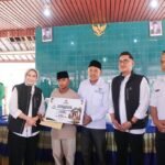 Bantu Korban Kebakaran di Yosowilangun, Pemkab Lumajang dan Baznas Salurkan Bantuan Bedah Rumah