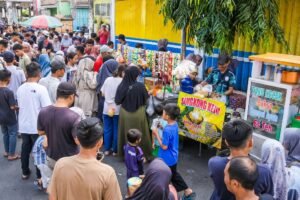 Lumajang Carnival 2026 Sedot Ribuan Penonton, Pedagang UMKM Panen Omzet Hingga Lipat Tiga