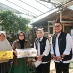 Tingkatkan Kemandirian Peternak, Bunda Indah Apresiasi Inovasi Program Kandang Belajar di Yosowilangun Lor