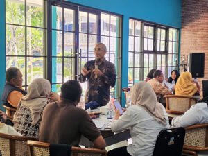 Bantu Koperasi Desa Petakan Pasar, IPB University dan Diskoperindag Lumajang Bekali KDMP Rencana Bisnis 90 Hari